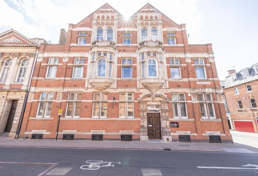 The Pocklington - The Graduate Suite Leicester Exterior photo